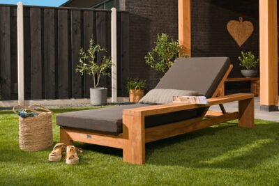 Tuinligstoel Avior Teak